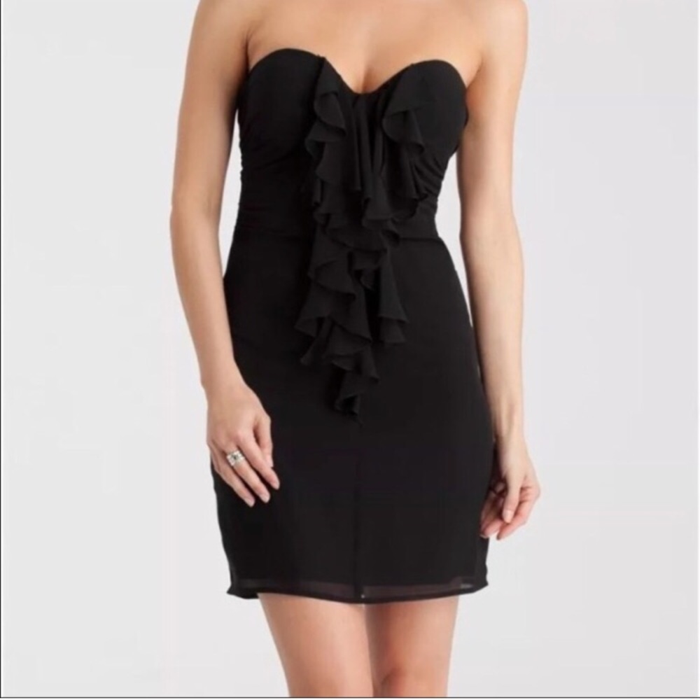 Like New Guess Ruffle Front Sweetheart Dress
